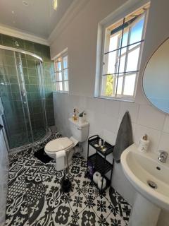Charming Urban Retreat - Centurion - 7