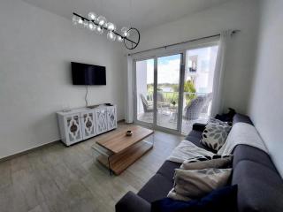 Comfortable 1BDR in Cana Pearl with Lake/Golf View - 1