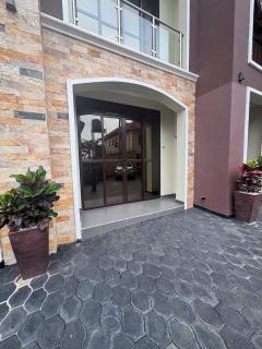 Sunset Hideout Bunga- Spacious Studio Apartment - Kampala - 4