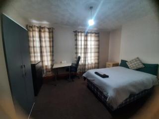 Double bedroom near city centre 59 holgate - 8