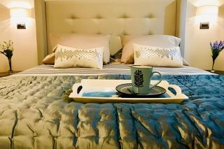 Exclusivo y seguro Departamento en El GOLF - 5