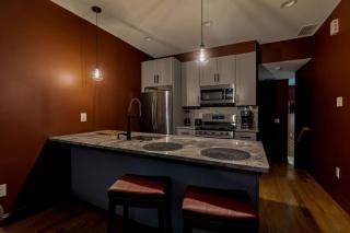 Brewerytown Luxurious Home Movie theater - 4