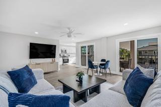 6BR Combo Duplex Near Beach - 4