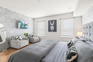 Brewerytown Modern Retreat - 3