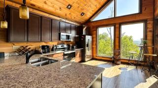 Bearfoot Ridge Hot Tub Game Room MTN Views - 1