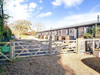 Rondo - Ukc3211 - Newbridge - 0