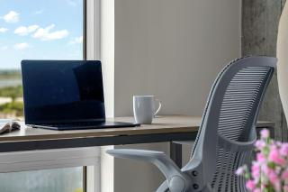 Channelside - Steps to DT, Amalie Arena, Conventions - 9