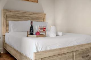 Channelside - Steps to DT, Amalie Arena, Conventions - 6