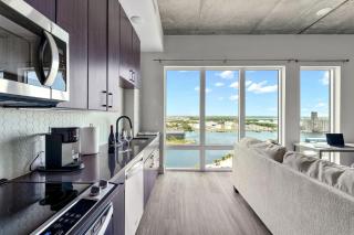 Channelside - Amalie Arena! Convention Center, DT - 4