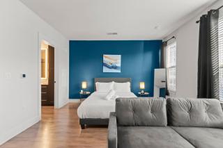 Relaxing Studio Pool and Gym Central - 3