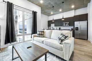 Channelside 1BD Free parking - 0