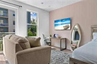 Channelside Studio Perfect for Work Trips! DT - 0