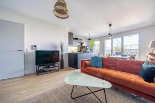 Spacious flat with terrasse and parking near metro - Bagnolet - 3