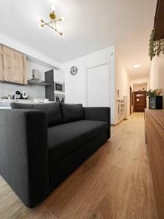 The Urban Nest - 9