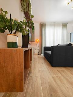 The Urban Nest - 8