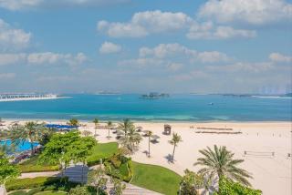 Elegant Palm Living Upgraded Golden Mile 1 Bed - 0