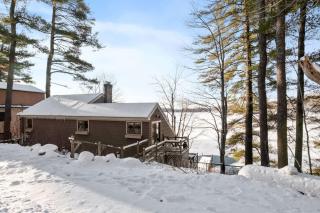 Spacious Waterfront Retreat on Merrymeeting Lake - 2