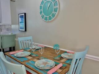 Beach Haven - Coastal Townhome 700 Feet to Beach, Fire Pit, BBQ, Pets OK, & More! - 6