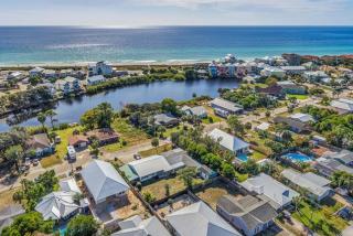 Blue Lagoon with Private Pool- Screened Porches off Suites- 2 Blocks to Beach - 6