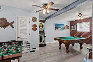 Poseidons Palace waterfront paradise with private pool and hottub - 7