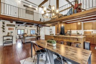 Back Bay Loft - Luxury Lakeview Condo in Downtown Wolfeboro - 5