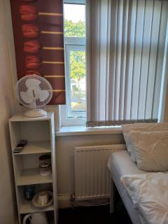 Fresher Space Home Stay - Birmingham - 6