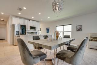 Easy Disney Day Trips Family Home with Pool Access - 9