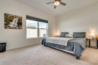 Easy Disney Day Trips Family Home with Pool Access - 2