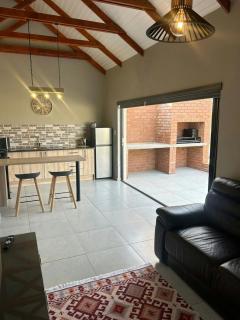 Yadah Luxury Self Catering - Lichtenburg - 0