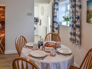 Rosemary Cottage - 3