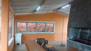 Sítio Refúgio e Paz - Churrasqueira, piscina, playground e quadra de areia para futevôlei e Beach tênis - 9