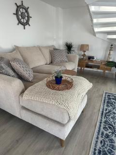 The Boat Cottage - private beach access - 5