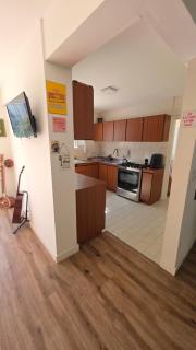 Belo apartamento compartilhado beira mar no centro de BC - 4