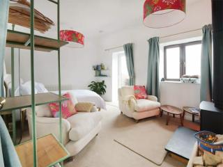 The Hideaway - Holford - 8