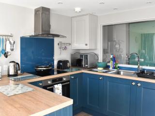 The Apricot Tree - Carisbrooke - 4