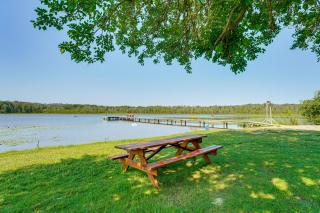 Walk to Cranberry Lake Quaint Family Cottage -  - 9