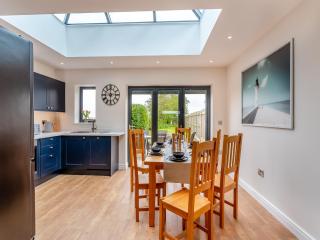 South View - Carlton Miniott - 7