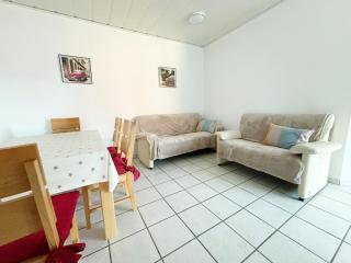 Großzügiges Erdgeschoßapartment mit Balkon und eigenen kostenlosen Parkplatz - Hövelhof - 7