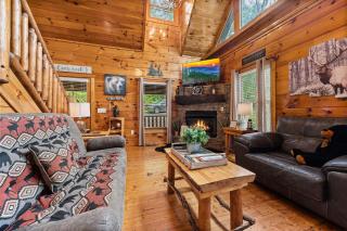 Honey Bear Haven by American Patriot Getaways - 1