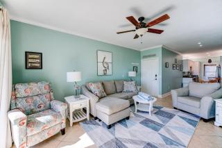 Ocean front view 2BR2BA Condo Pools Hot Tub Beach Access - 4