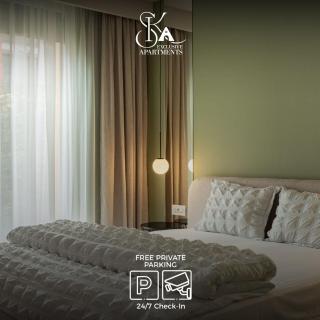 Sika Moon Deluxe Apartment with Private Garden & Parking - 9