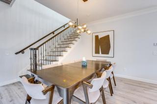 Pet-Friendly Duplex Unit in Southwest Houston - 2