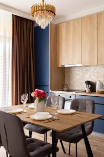 Sika Regal Apartment - private garden & parking - 8