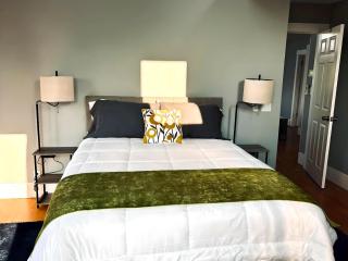 Water Street Retreat - 6