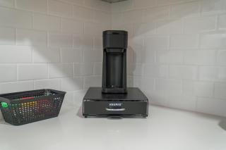 DT DFW Chic Free Parking and Pool In Medical District - 6