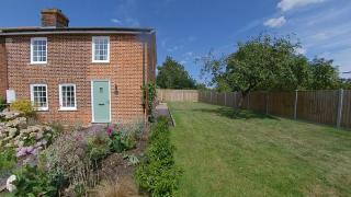 Fully Refurbished 3 bed Victorian Cottage in Tolleshunt D'Arcy - - 8