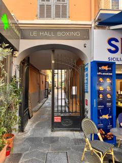 Bright, Central & Stylish 3 Min Walk to the Sea - 6