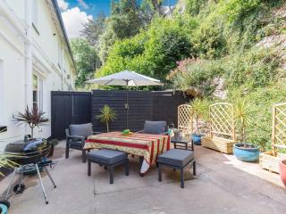 Cavern House - Torquay - 9