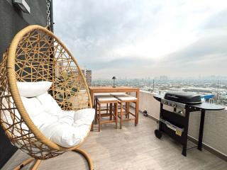 Departamento de Una Habitación, Terraza con parrilla, - 0