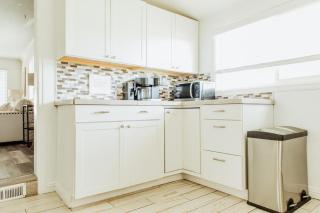Near Lake, Trails & Logan, Free Paddleboards - 4